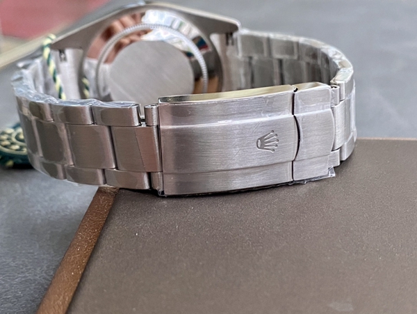 コピーロレックス角部分ディテール